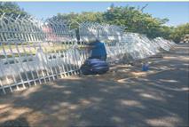 塔城市双塔公园静电喷涂防护栏2016年9月